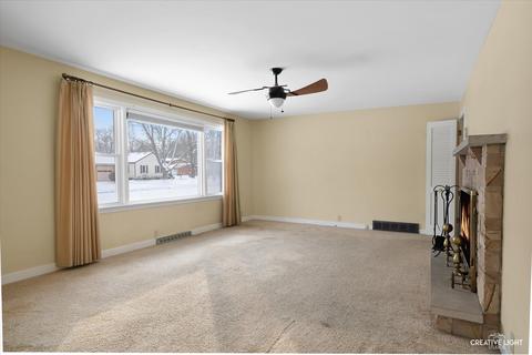 237 S Rosedale Ave, Aurora, IL 60506 photo 2