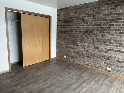 304 Kenneth Cir, Elgin, IL 60120 photo 12
