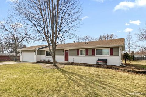 1060 Trask St, Aurora, IL 60505 photo 2