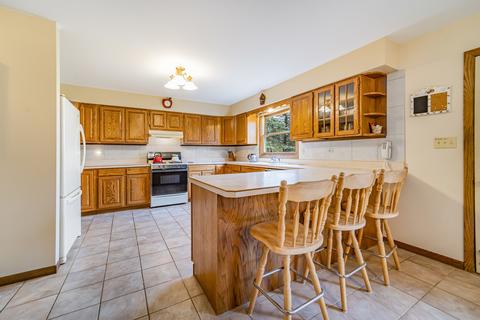 2855 E Pine Dr, Crete, IL 60417 photo 14