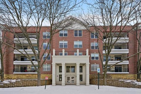 3115 Town Square Dr #203, Rolling Meadows, IL 60008 photo 1