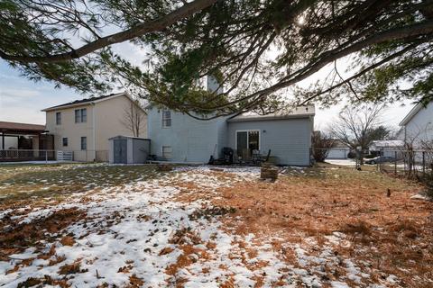 208 Carriage Hills Rd, Normal, IL 61761 photo 5