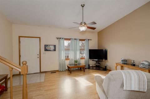 208 Carriage Hills Rd, Normal, IL 61761 photo 12