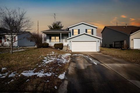 208 Carriage Hills Rd, Normal, IL 61761 photo 2