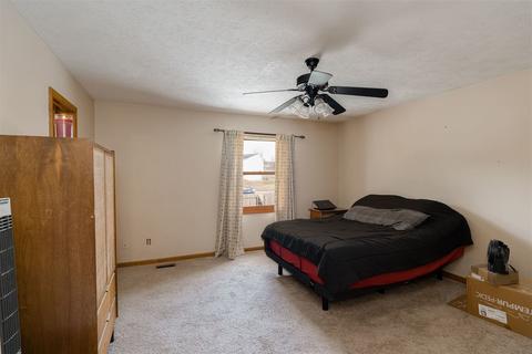 208 Carriage Hills Rd, Normal, IL 61761 photo 23