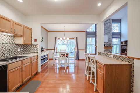 511 King Ave, East Dundee, IL 60118 photo 11