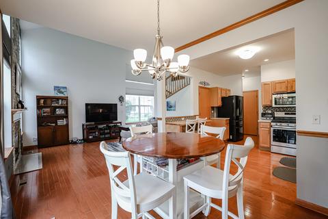 511 King Ave, East Dundee, IL 60118 photo 8