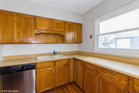 4 Curtmar Ct, Montgomery, IL 60538 photo 13