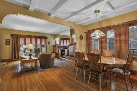 2012 E Taylor St, Bloomington, IL 61701 photo 7
