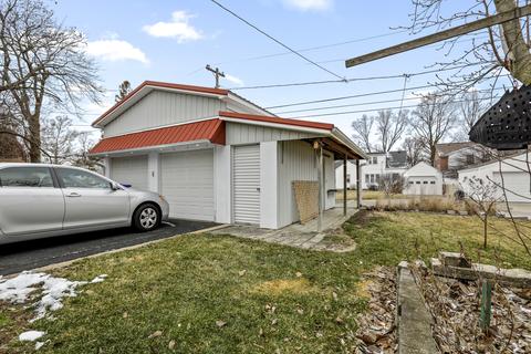 2012 E Taylor St, Bloomington, IL 61701 photo 27
