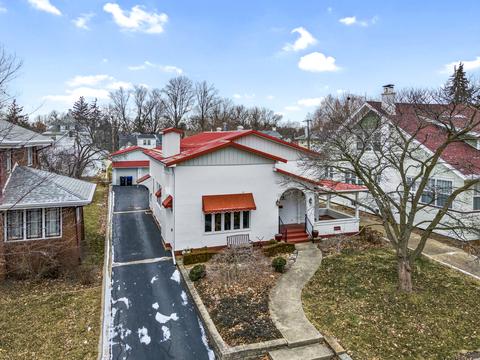 2012 E Taylor St, Bloomington, IL 61701 photo 1