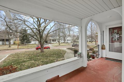 2012 E Taylor St, Bloomington, IL 61701 photo 29