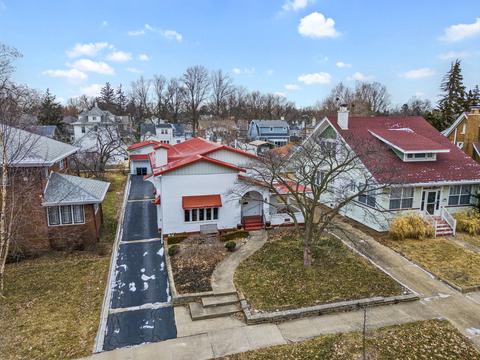 2012 E Taylor St, Bloomington, IL 61701 photo 30