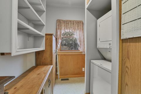 2012 E Taylor St, Bloomington, IL 61701 photo 18