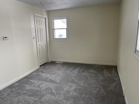 339 12 E Florence St, Oglesby, IL 61348 photo 4