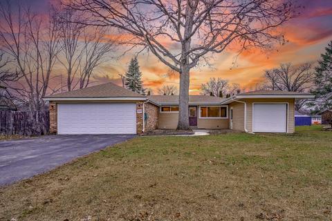 1506 W Elm St, Holiday Hills, IL 60051 photo 1