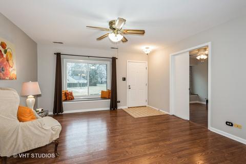 2019 Sudbury Dr, Hoffman Estates, IL 60169 photo 5