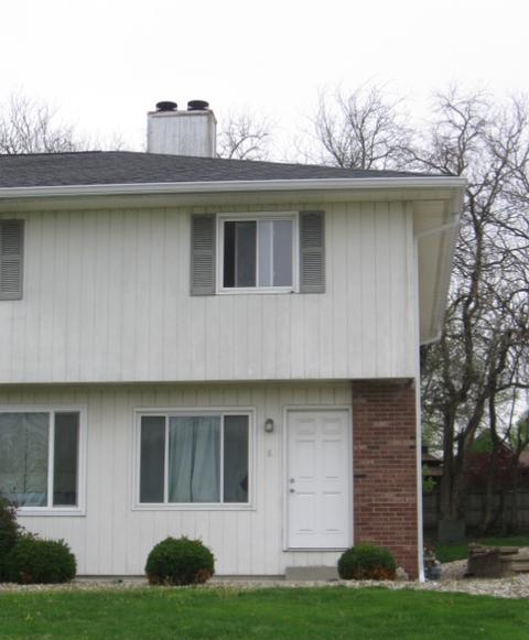 1510 Hancock Dr #8, Normal, IL 61761 photo 1