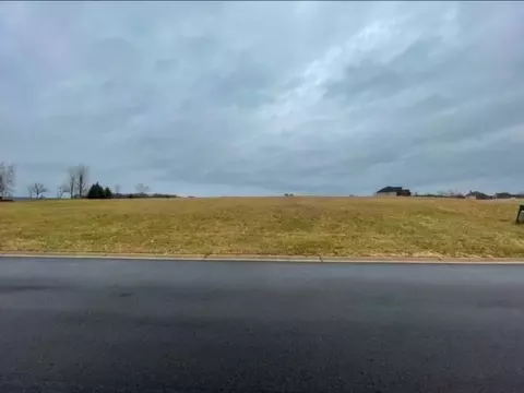 5645 Waters Edge Ct, Yorkville, IL 60560
