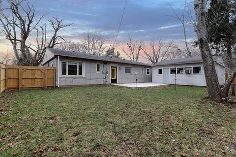 12 University Ct, Normal, IL 61761 photo 2