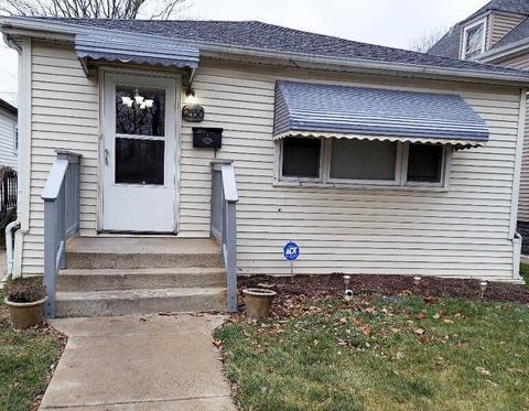 12530 S Wood St, Calumet Park, IL 60827