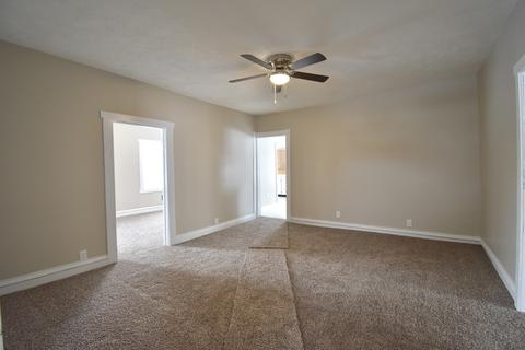 210 E Hamilton St, Odell, IL 60460 photo 8
