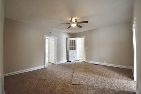 210 E Hamilton St, Odell, IL 60460 photo 7