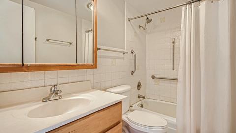 1279 Harding Ave #2E, Des Plaines, IL 60016 photo 4