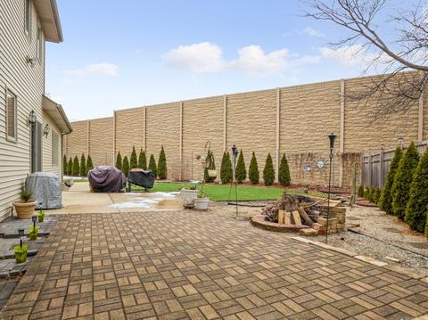 565 W North St, Itasca, IL 60143 photo 19