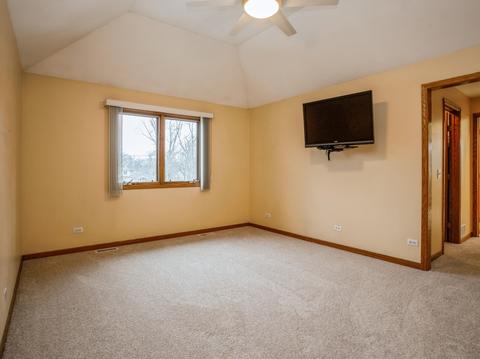 565 W North St, Itasca, IL 60143 photo 11