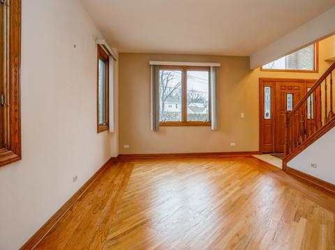 565 W North St, Itasca, IL 60143 photo 2