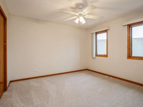565 W North St, Itasca, IL 60143 photo 14