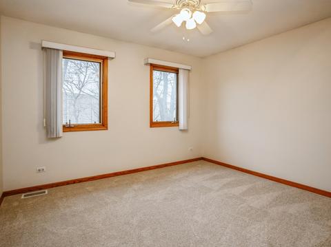 565 W North St, Itasca, IL 60143 photo 13