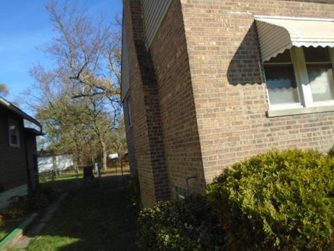241 E 149th St, Harvey, IL 60426 photo 2