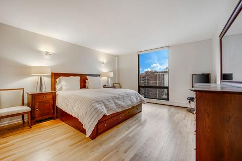 100 E Bellevue Pl #14A, Chicago, IL 60611 photo 13