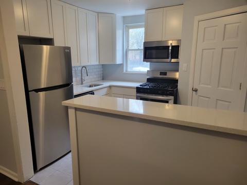 2140 E 96th St, Chicago, IL 60617 photo 8