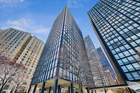 860 N Lake Shore Dr #12M, Chicago, IL 60611