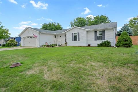 607 Ridge Rd, Philo, IL 61864 photo 2
