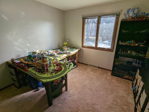 709 E Ash St, Watseka, IL 60970 photo 24