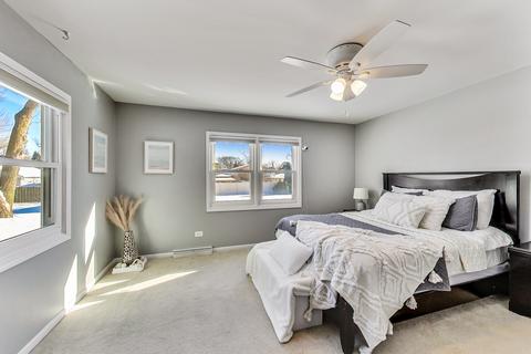 2269 Douglas Ave, Des Plaines, IL 60018 photo 10