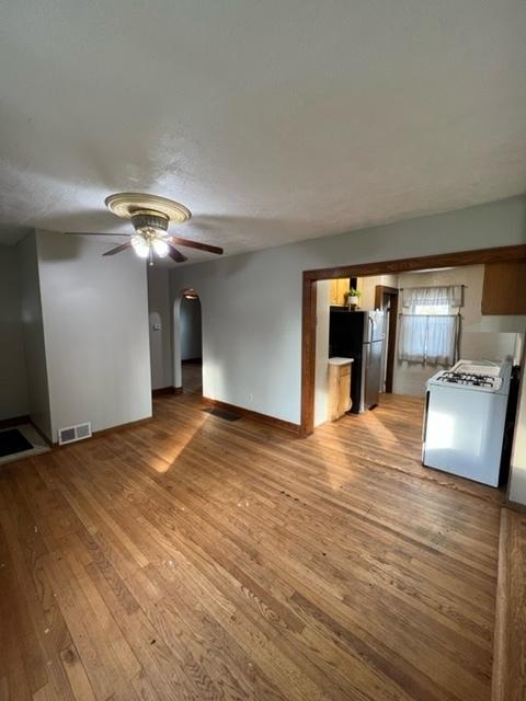 540 S Foley Ave, Kankakee, IL 60901 photo 2