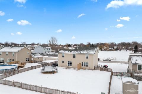 215 Arrowhead Dr, Minooka, IL 60447 photo 23