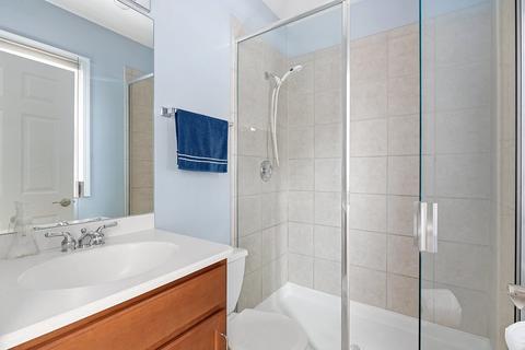 323 E 17th St, Chicago, IL 60616 photo 15