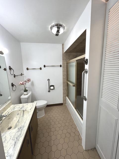 1706 Lakeview Dr, Wheeling, IL 60090 photo 12