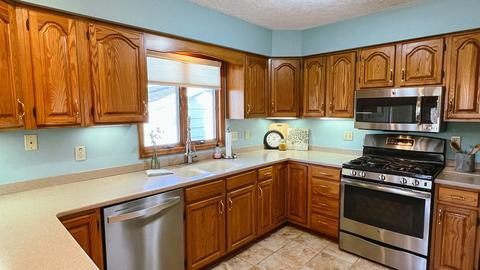 210 Belview Ave, Normal, IL 61761 photo 8