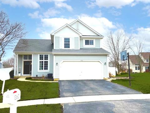 1360 Newcastle Ln, Bartlett, IL 60103 photo 2