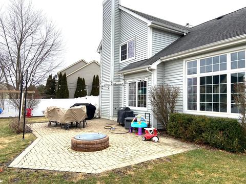 1360 Newcastle Ln, Bartlett, IL 60103 photo 43