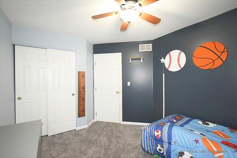 1360 Newcastle Ln, Bartlett, IL 60103 photo 27