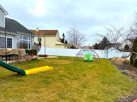 1360 Newcastle Ln, Bartlett, IL 60103 photo 44