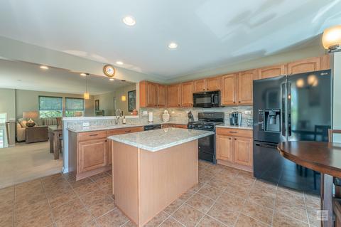 471 Conservatory Ln, Aurora, IL 60502 photo 10